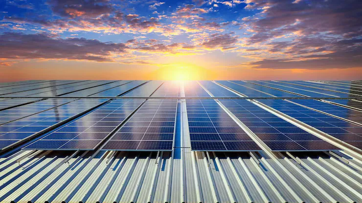 Installazione pannelli solari a Torrile — Kinguo Italy New Energy